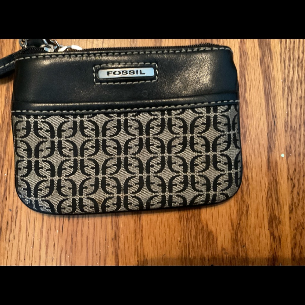 Fossil Leather and Fabric Wallet/Change Purse.